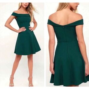 NWT Lulus Off the Shoulder Dress Size L | Flirty & Chic